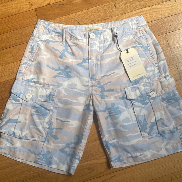 Current/Elliott cargo shorts - Picture 2 of 3